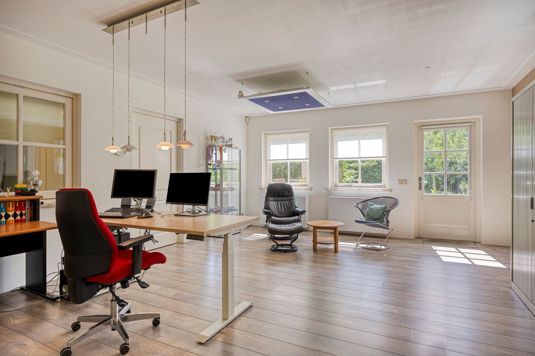 Photo 36 of Van Rijckevorselweg 20-B