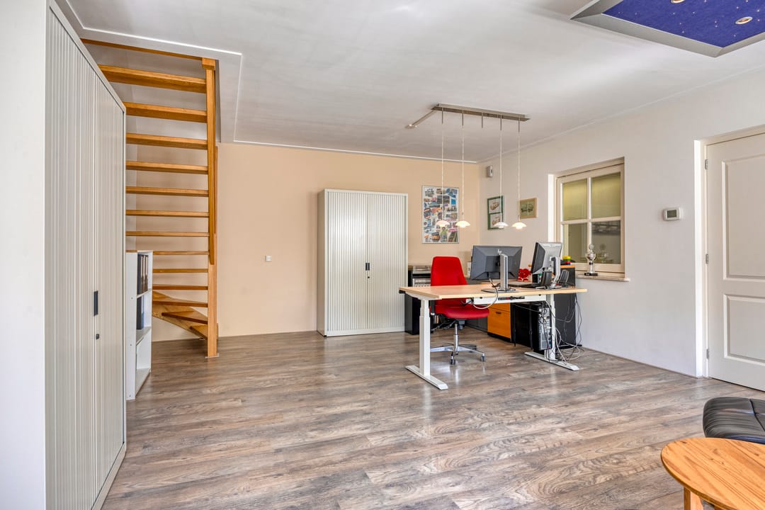 Photo 37 of Van Rijckevorselweg 20-B