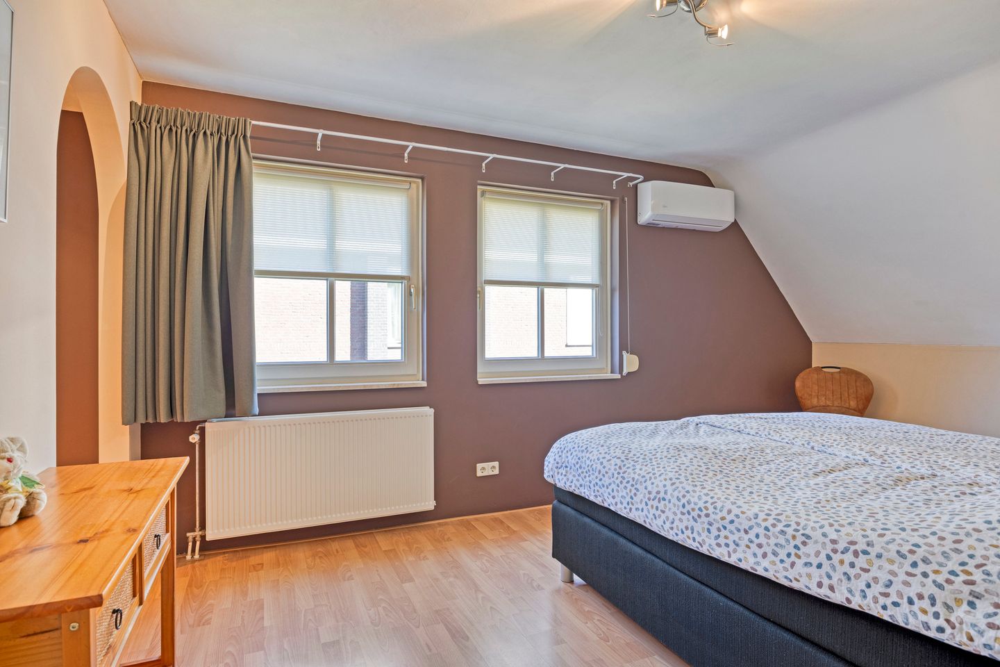 Photo 40 of Van Rijckevorselweg 20-B