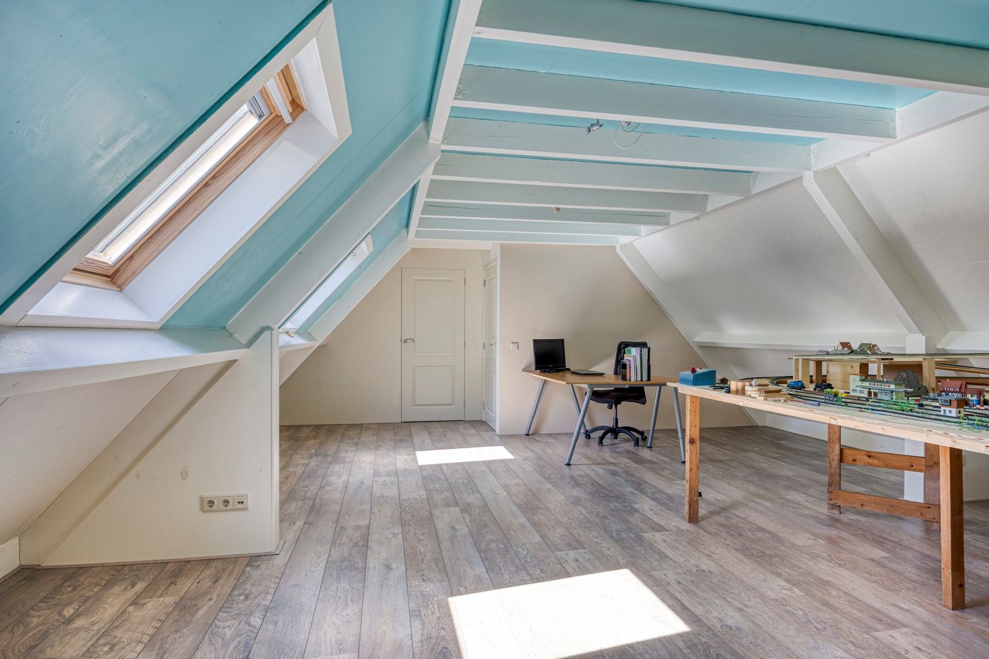 Photo 55 of Van Rijckevorselweg 20-B