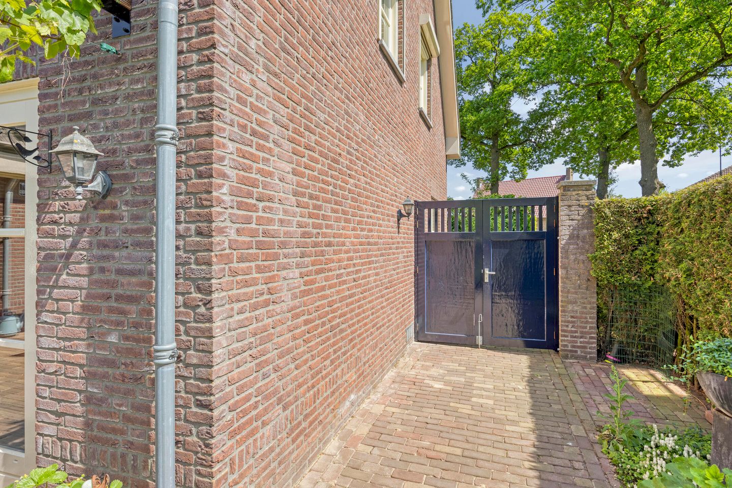 Photo 65 of Van Rijckevorselweg 20-B