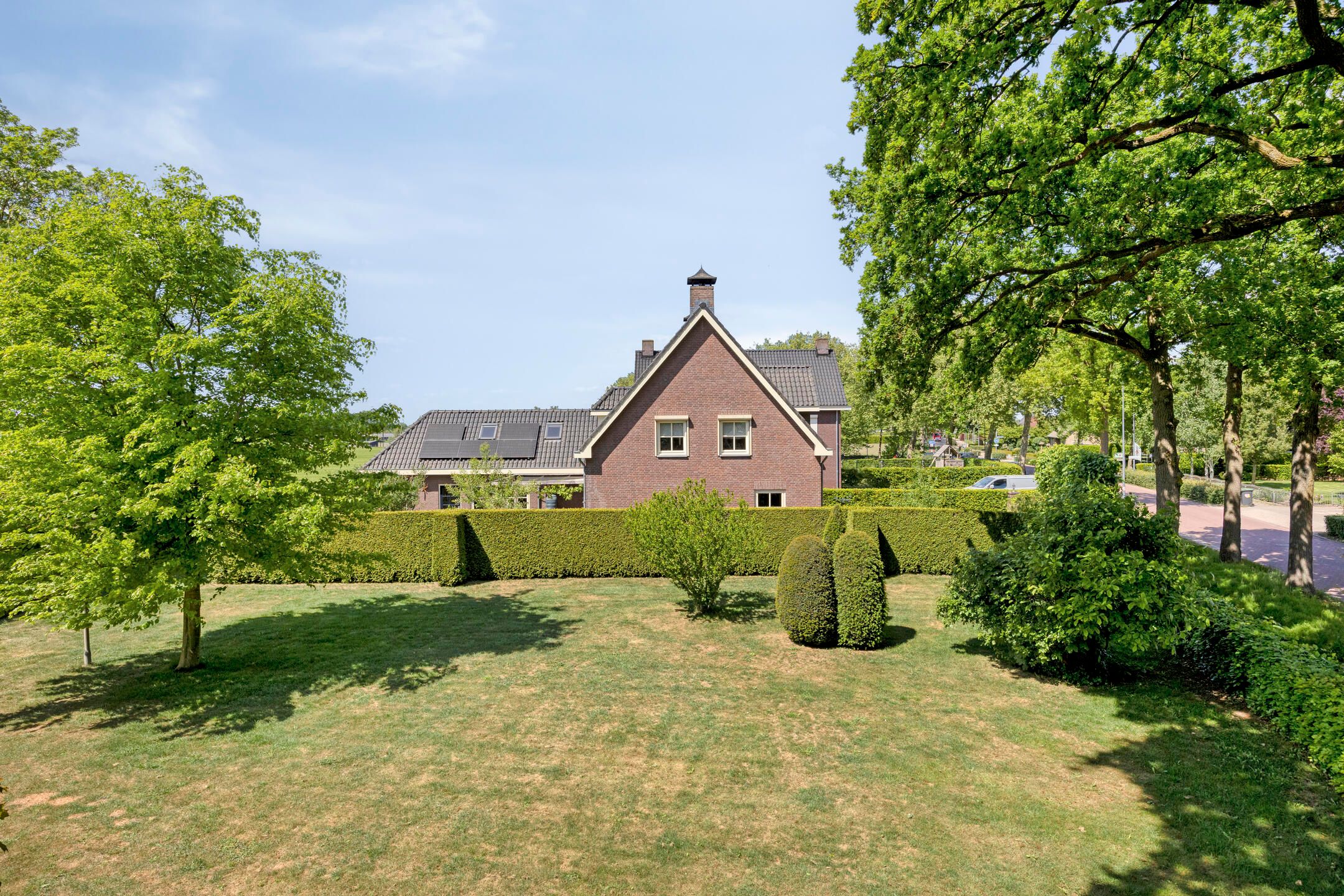 Photo 69 of Van Rijckevorselweg 20-B