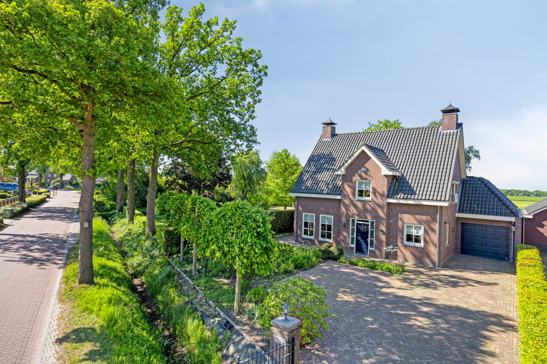 Photo 75 of Van Rijckevorselweg 20-B