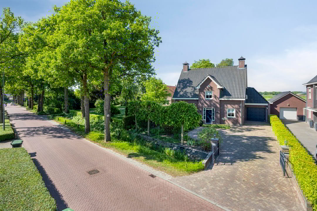 Photo 76 of Van Rijckevorselweg 20-B