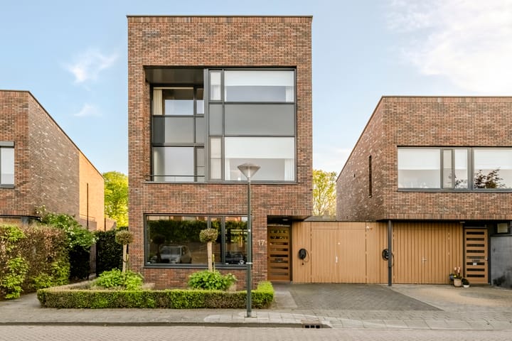 Foto 5 van Peregrijn 17