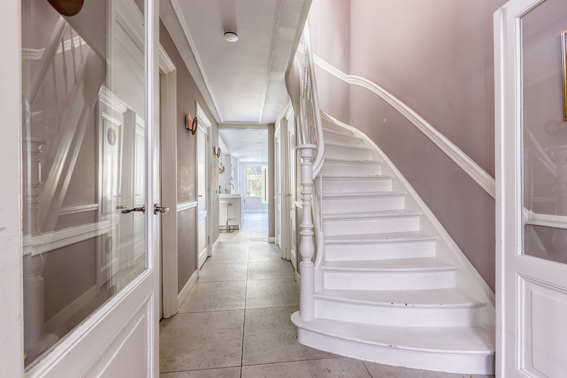 Photo 12 of De Ruijterstraat 69