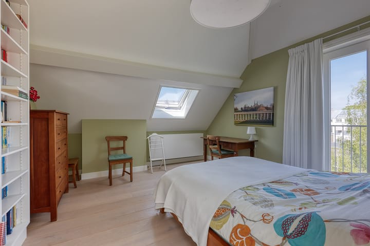 Foto 34 van De Ruijterstraat 69