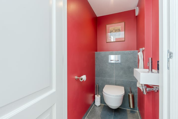 Foto 36 van De Ruijterstraat 69