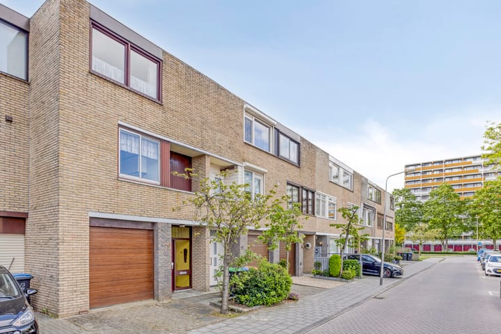 Photo 24 of Jasmijnstraat 67