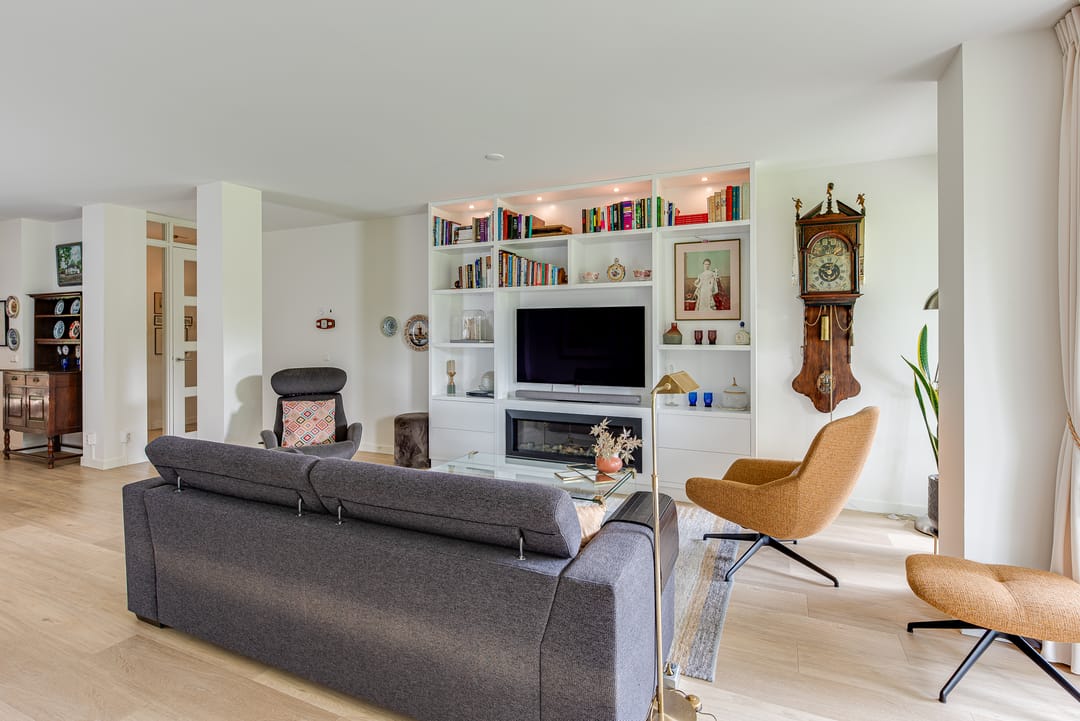 Photo 2 of Wilhelminalaan 3-H