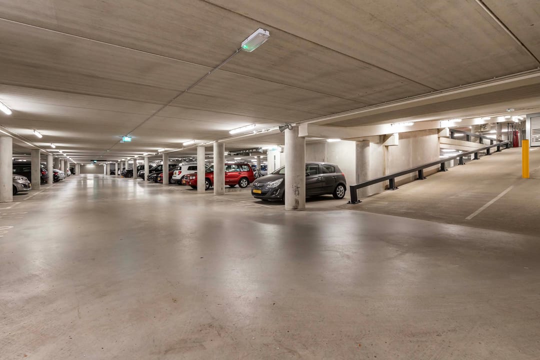 Foto 28 van Plein 1944 168