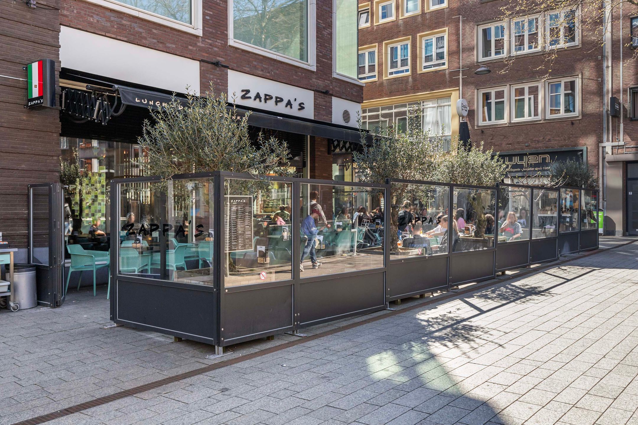 Foto 33 van Plein 1944 168