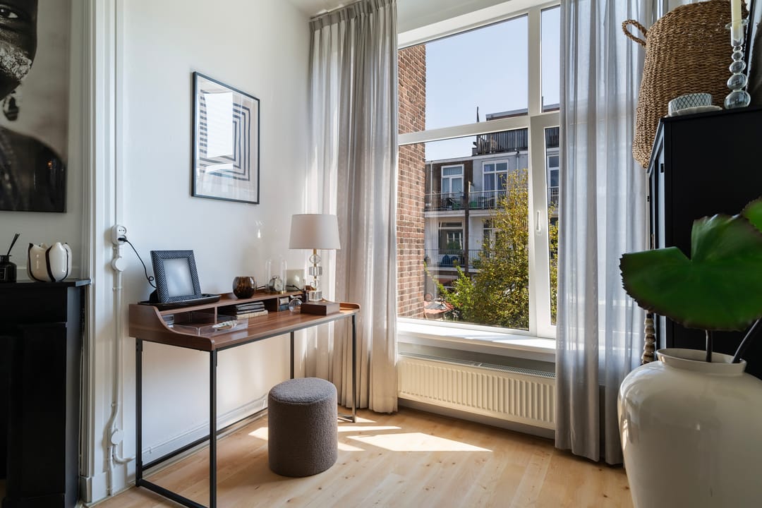 Foto 11 van De Vriesstraat 39