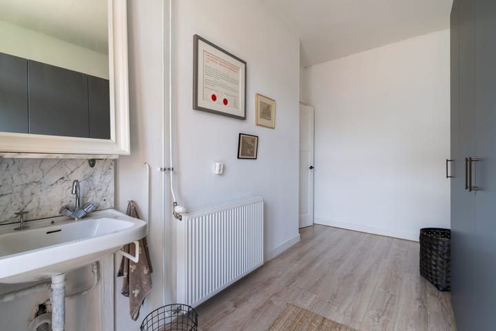 Foto 17 van De Vriesstraat 39