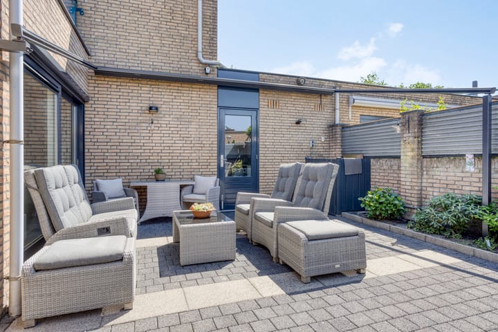 Foto 51 van Sara Burgerhartstraat 31