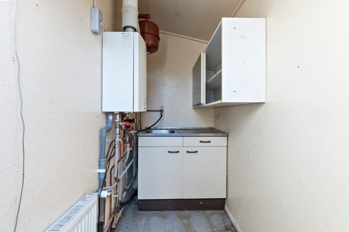 Photo 11 of Westvlietweg 10-68