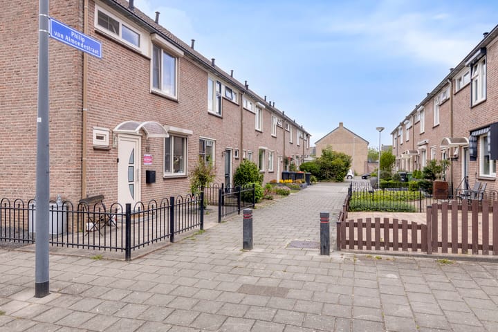 Foto 31 van Philip van Almondestraat 9