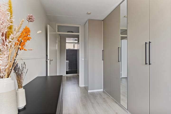 Foto 24 van Philip van Almondestraat 9