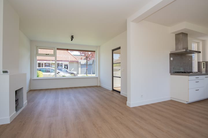 Foto 17 van Koningin Emmastraat 3