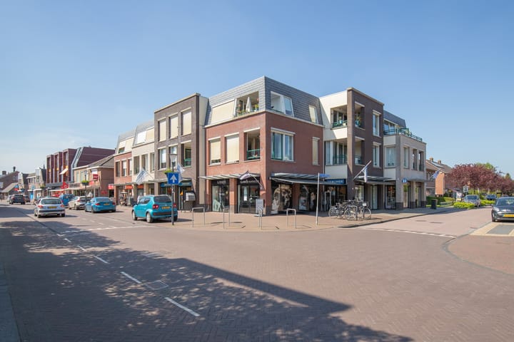 Foto 41 van Koningin Emmastraat 3