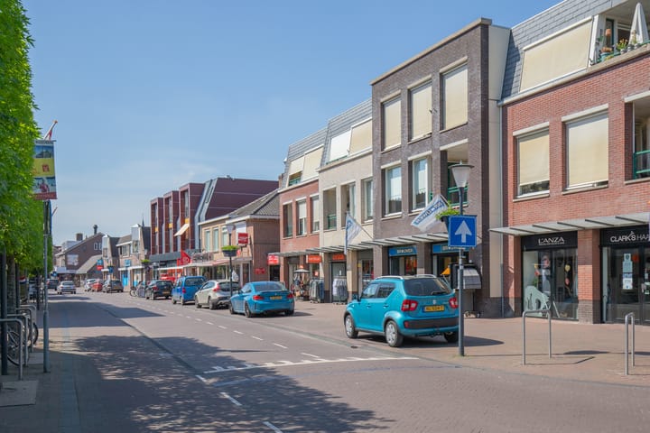 Foto 42 van Koningin Emmastraat 3