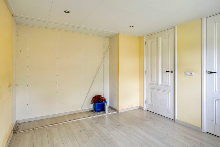 Foto 18 van Maanderdijk 32