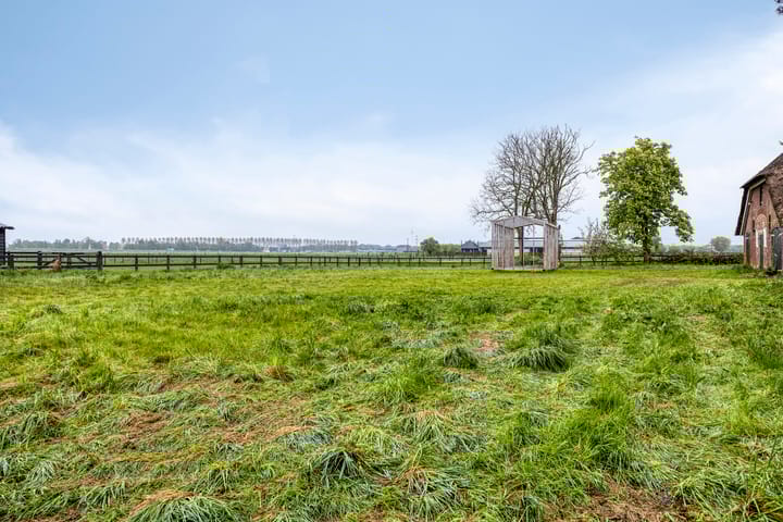 Foto 38 van Maanderdijk 32