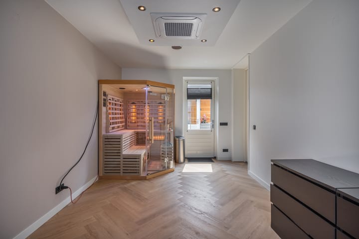 Foto 18 van Middelingenseweg 15