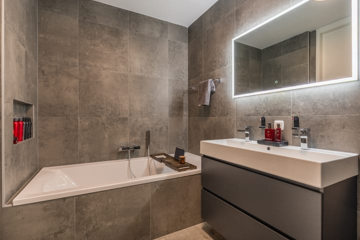 Foto 28 van Middelingenseweg 15