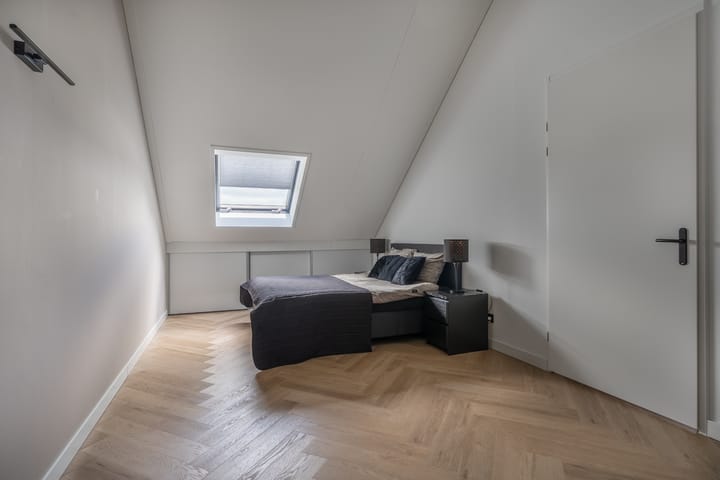 Foto 31 van Middelingenseweg 15