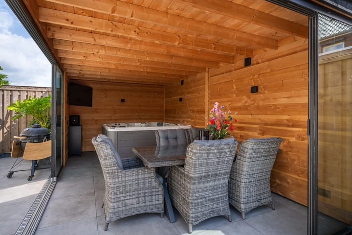 Foto 33 van Middelingenseweg 15