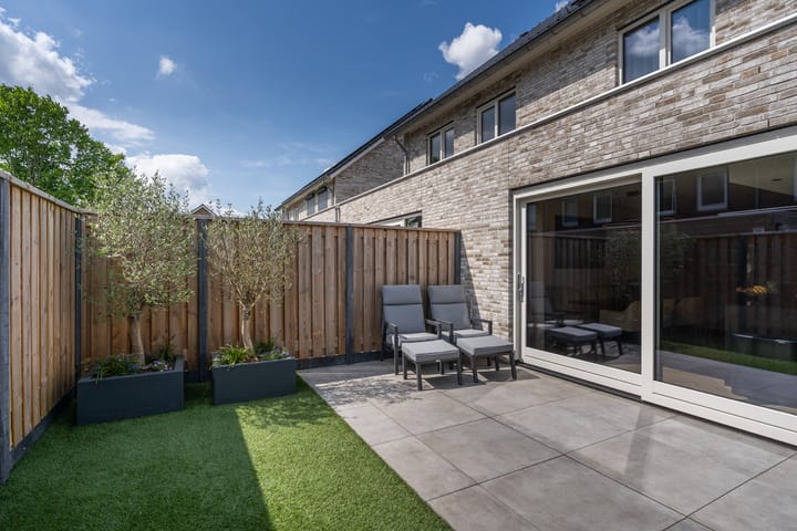 Foto 34 van Middelingenseweg 15