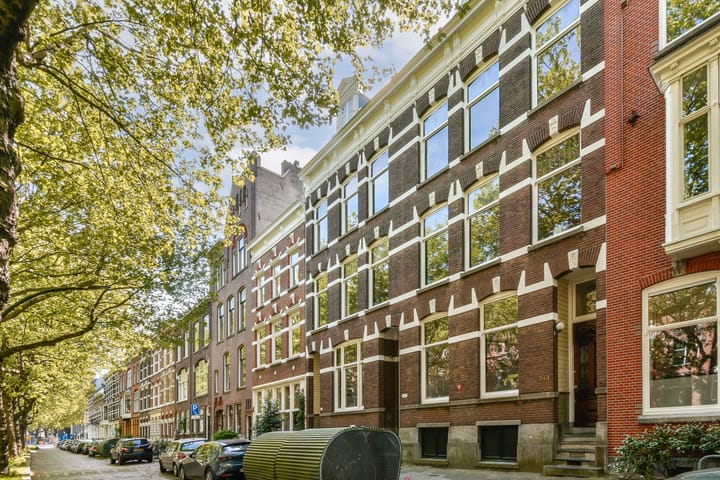 Photo 2 of Mathenesserlaan 244-A