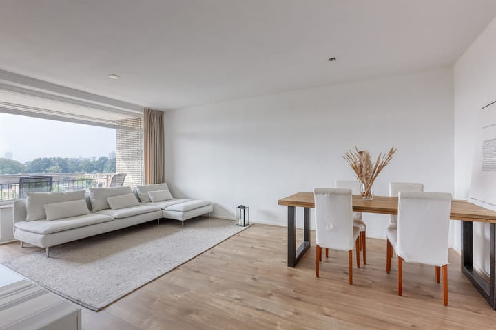 Foto 6 van Monseigneur van Steelaan 81