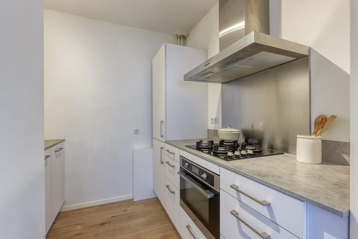 Foto 15 van Monseigneur van Steelaan 81