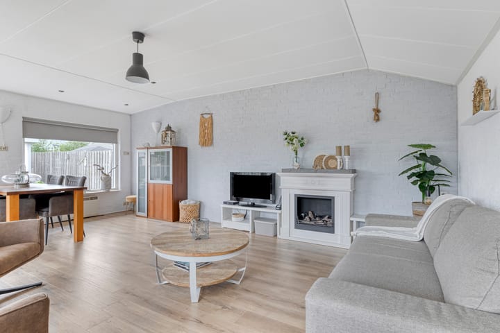 Foto 2 van Duinakker 10