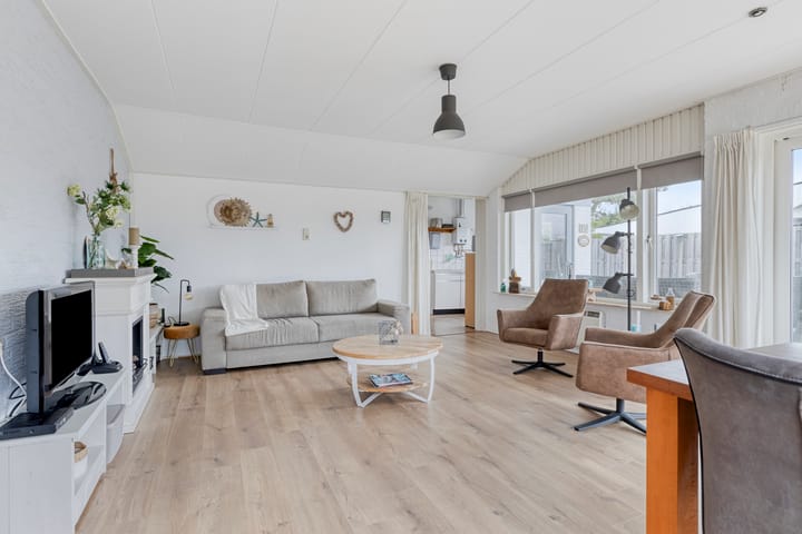 Foto 5 van Duinakker 10