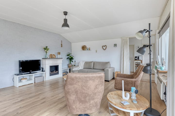 Photo 6 of Duinakker 10