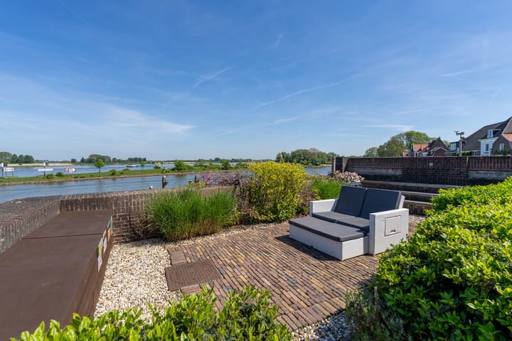 Foto 33 van Kerkstraat 4