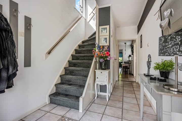 Foto 6 van Margrietstraat 10