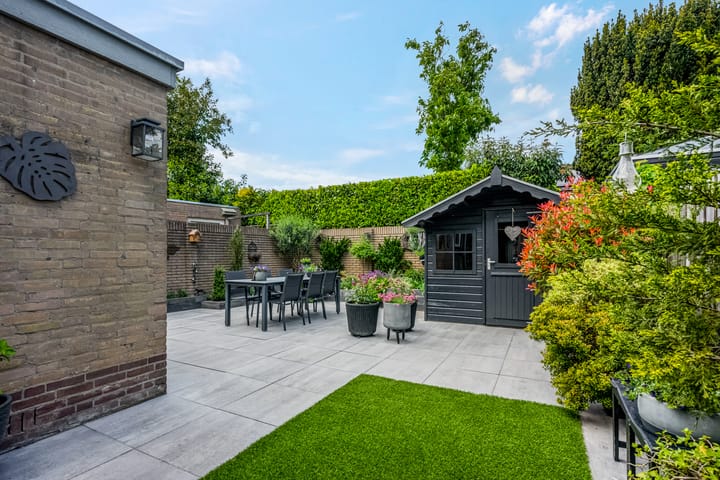 Foto 44 van Margrietstraat 10