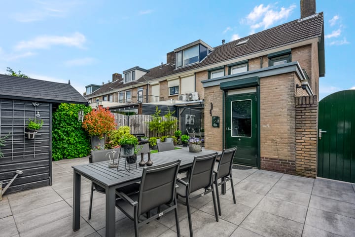 Foto 46 van Margrietstraat 10