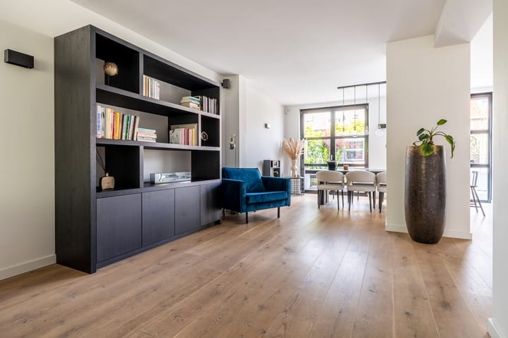 Foto 10 van Brederostraat 54