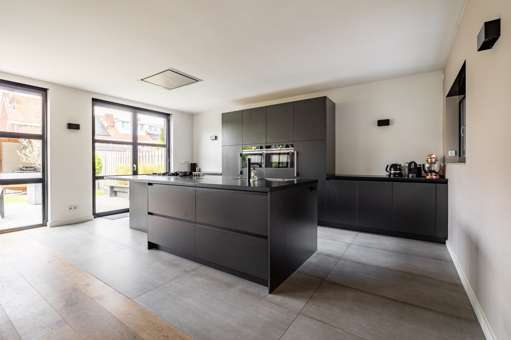 Foto 12 van Brederostraat 54