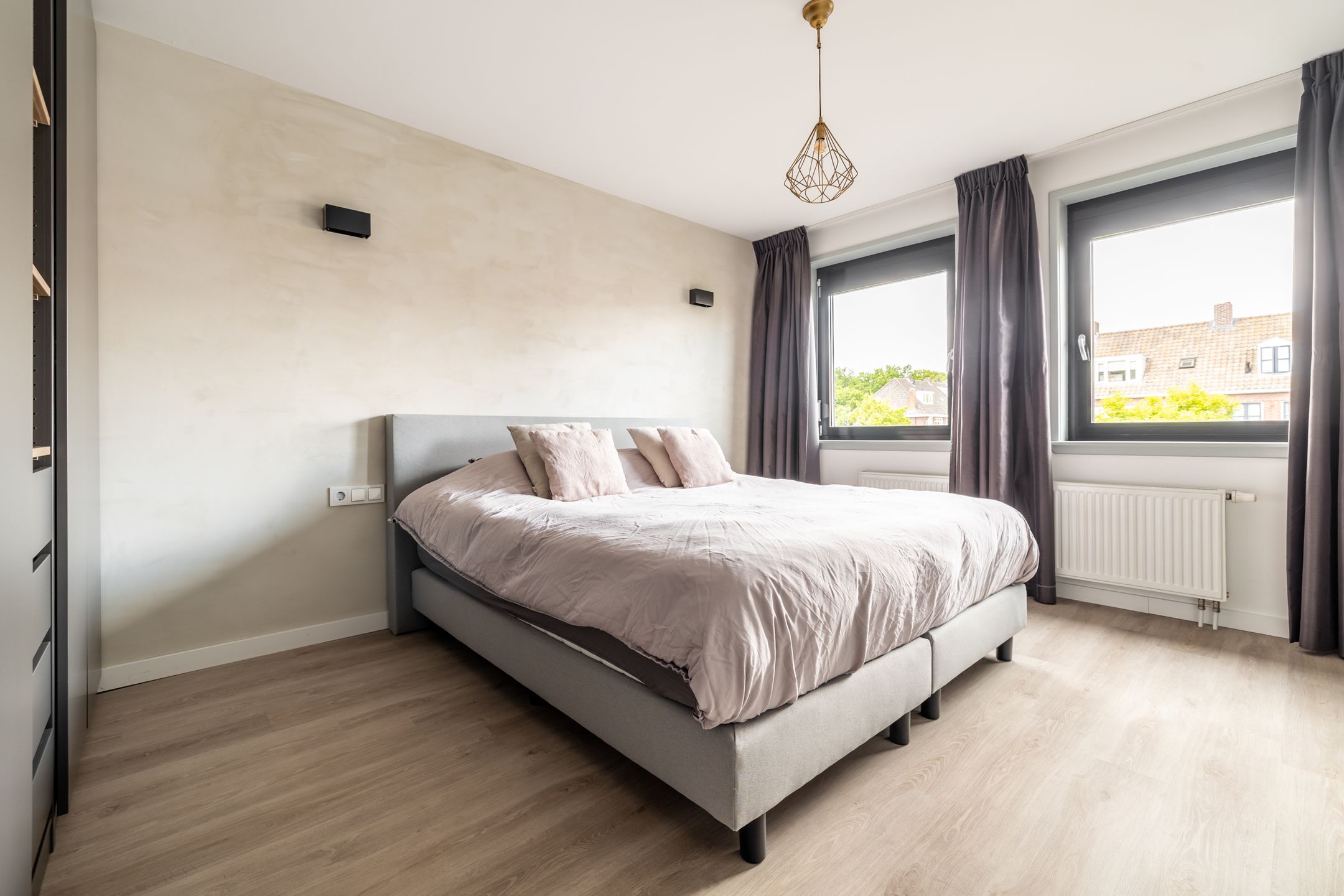 Foto 15 van Brederostraat 54