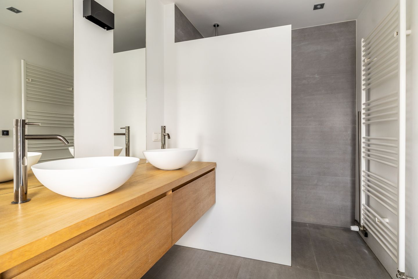 Foto 19 van Brederostraat 54