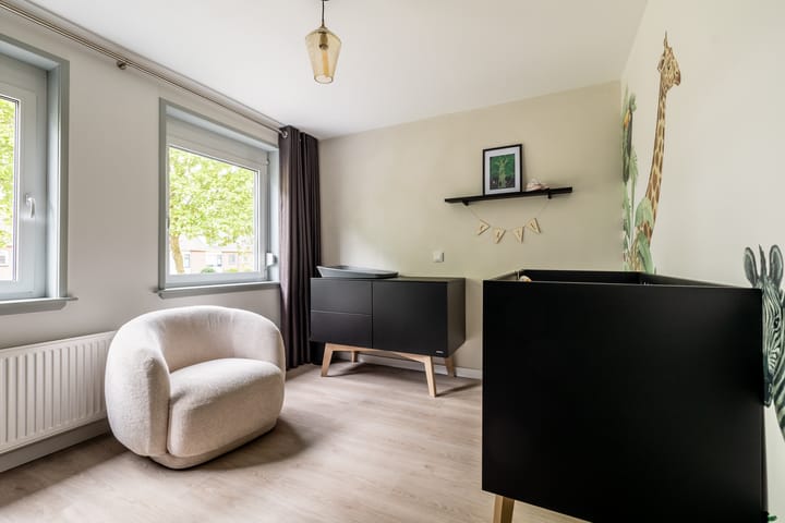 Foto 20 van Brederostraat 54