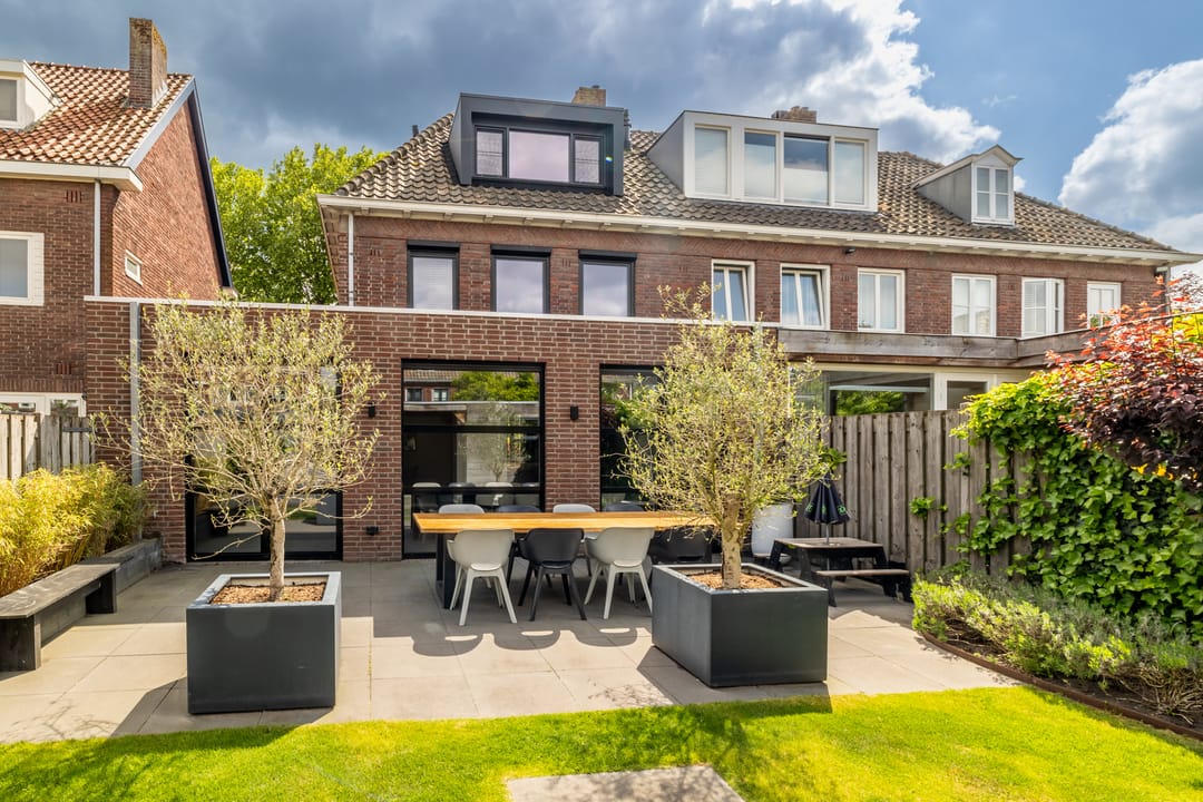 Foto 31 van Brederostraat 54