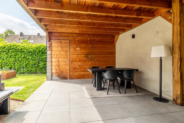 Foto 33 van Brederostraat 54