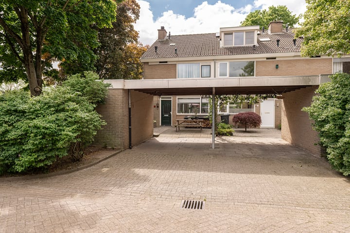 Eikvaren 22
